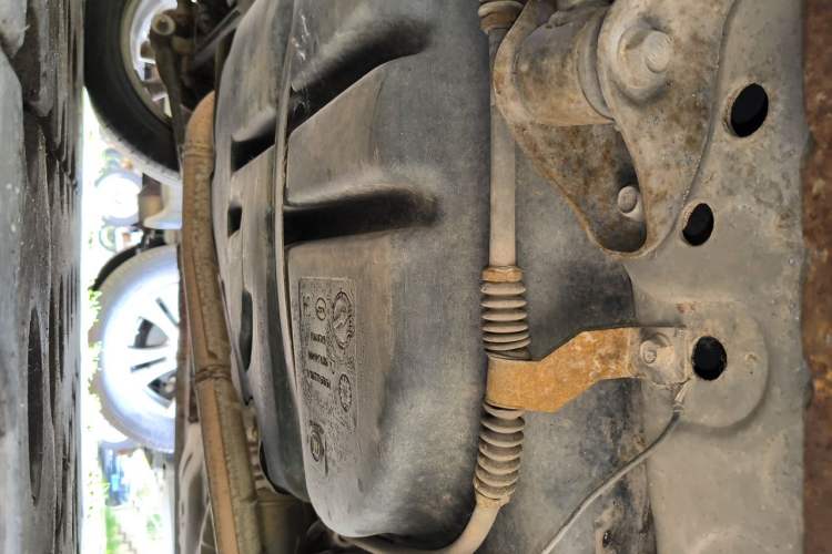 Used Buick Excelle 2011 1.6 LE-MT Chassis Rear Right