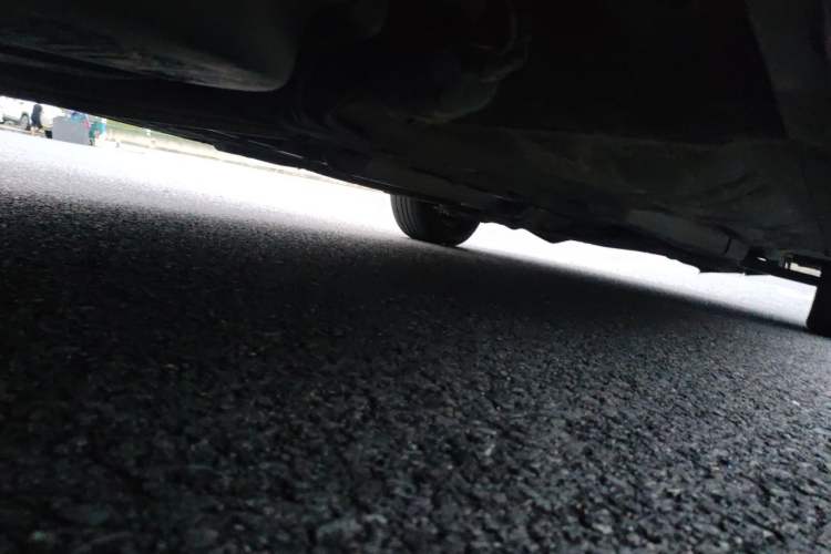 Used Buick Excelle 2011 1.6 LX-MT Chassis Rear Right