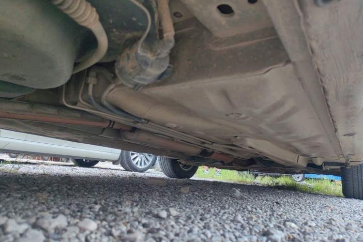 Used Buick Excelle 2011 1.6 LX-MT Chassis Rear Right