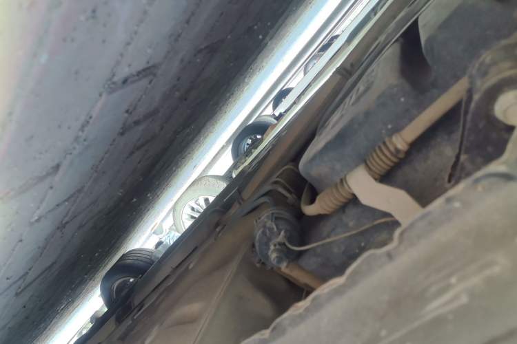 Used Buick Excelle 2011 1.6 LE-AT Chassis Rear Right