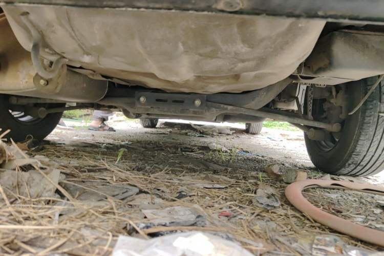Used Buick Excelle 2011 1.6 LX-MT Chassis Rear