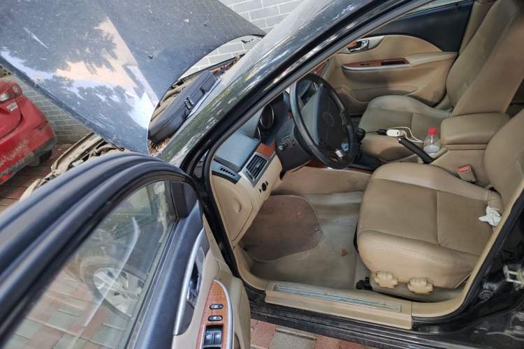 Used Buick Excelle 2011 1.6 LE-MT Driver Seat