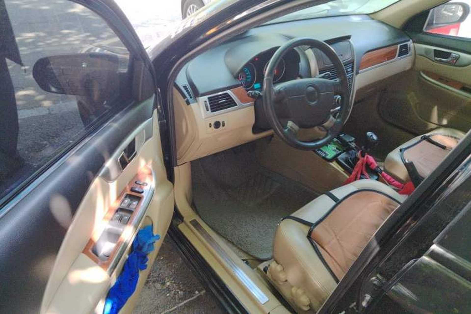 Used Buick Excelle 2011 1.6 LE-MT Driver Seat
