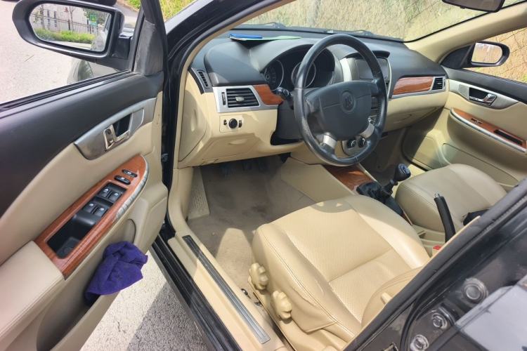 Used Buick Excelle 2011 1.6 LE-MT Driver Seat