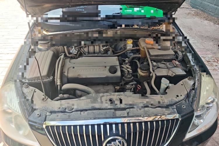 Used Buick Excelle 2011 1.6LX-AT Engine Bay