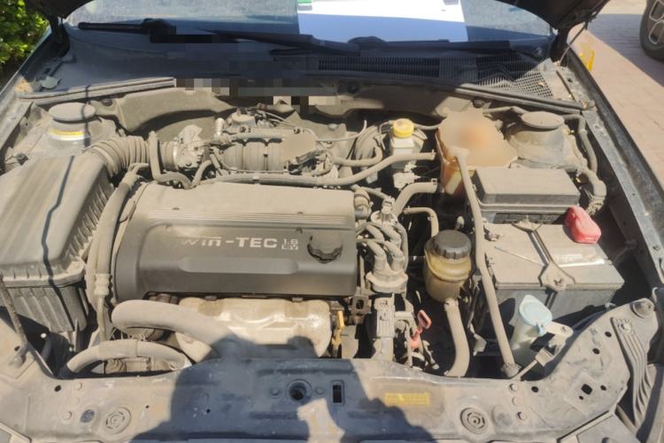 Used Buick Excelle 2011 1.6LX-AT Engine Bay