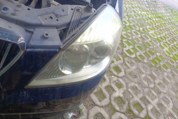 Used Buick Excelle 2011 1.6LX-AT Engine Bay Left