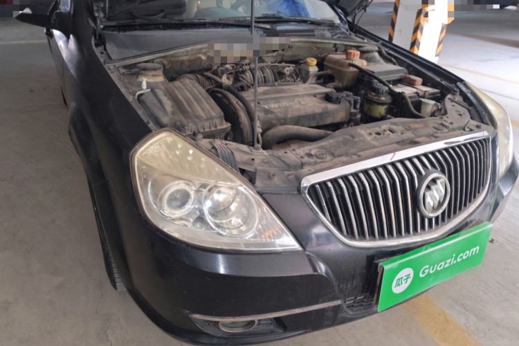Used Buick Excelle 2011 1.6 LE-MT Engine Bay Right