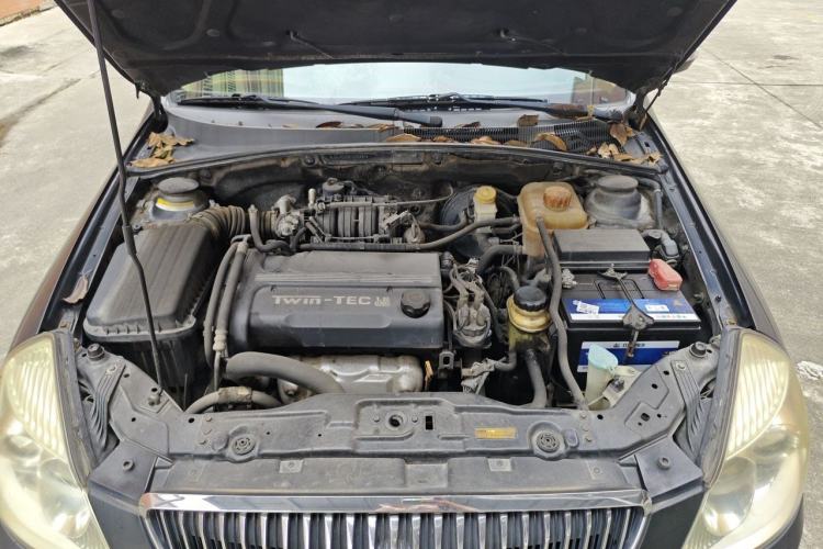 Used Buick Excelle 2011 1.6LX-AT Engine Bay