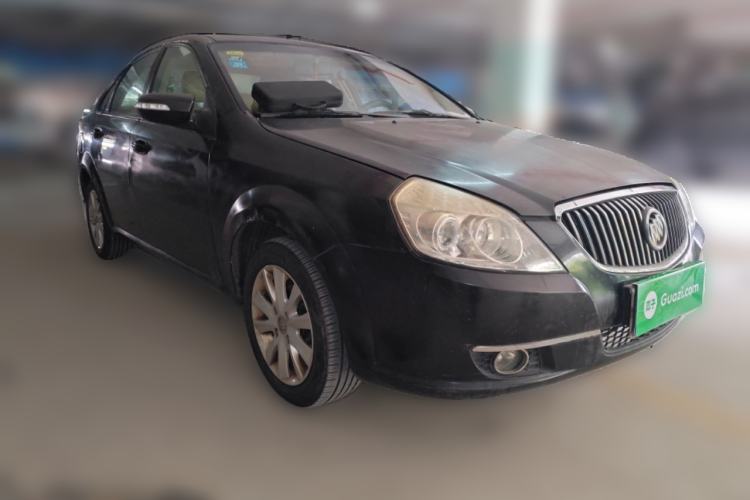 Used Buick Excelle 2011 1.6 LE-MT Front Right 45 Deg