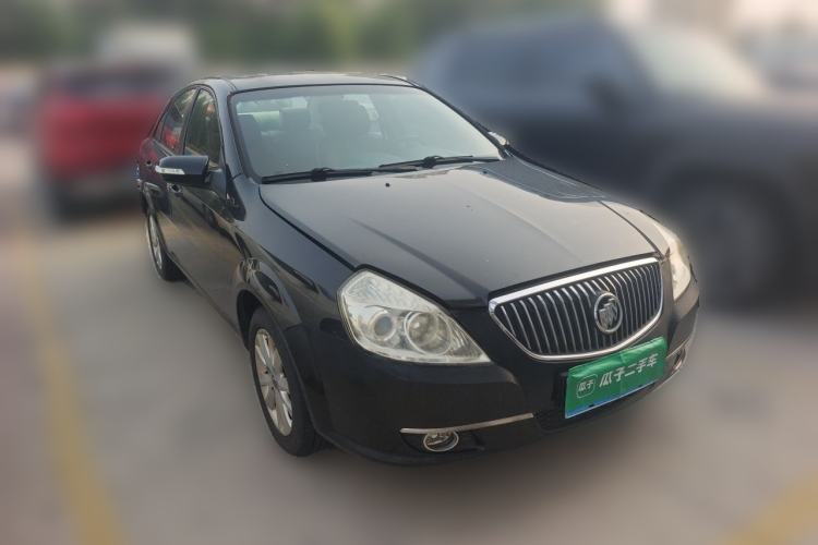 Used Buick Excelle 2011 1.6 LE-MT Front Right 45 Deg
