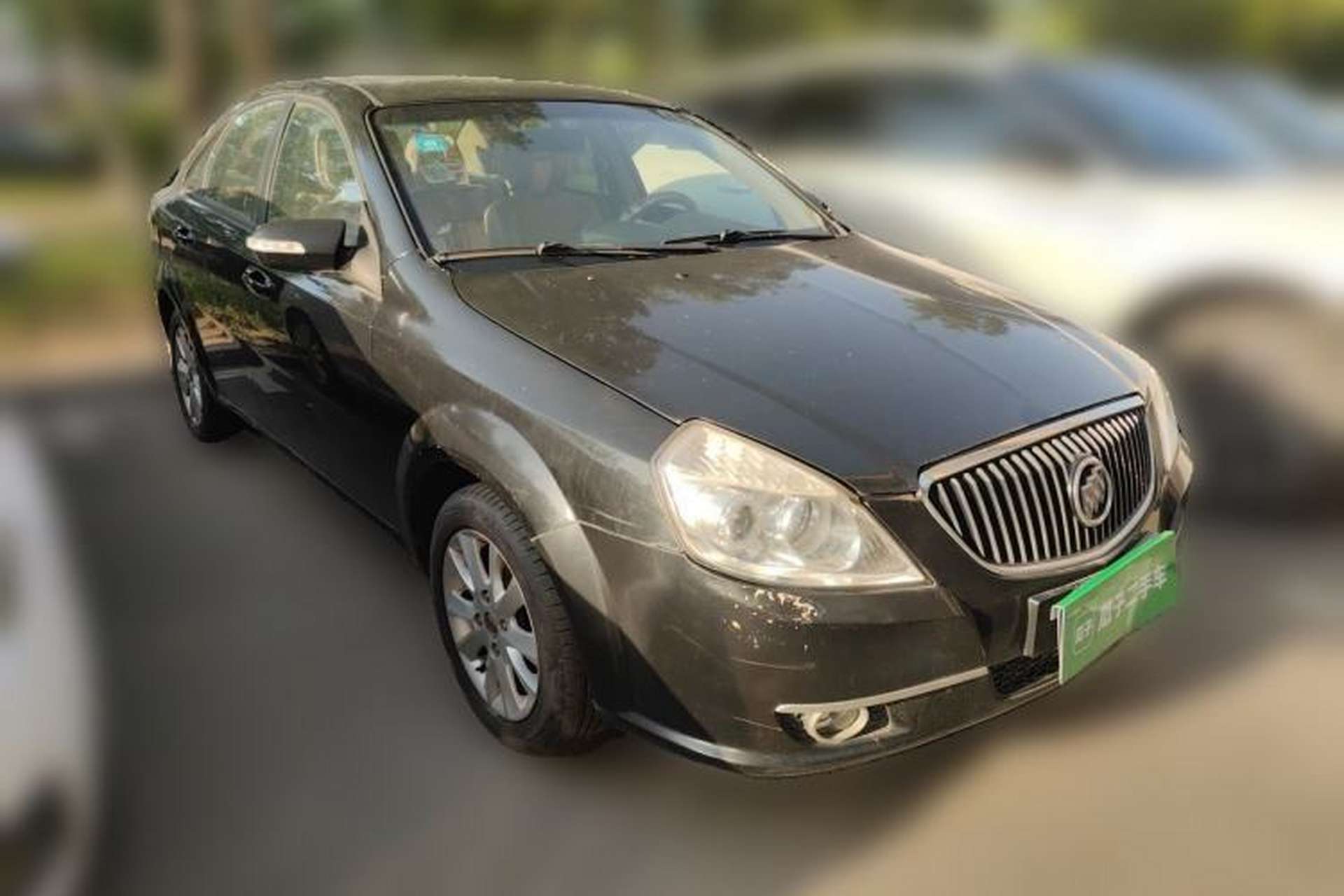 Used Buick Excelle 2011 1.6 LE-MT Front Right 45 Deg