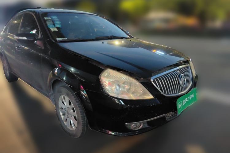 Used Buick Excelle 2011 1.6LX-AT Front Right 45 Deg