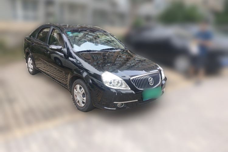 Used Buick Excelle 2011 1.6 LE-MT Front Right 45 Deg