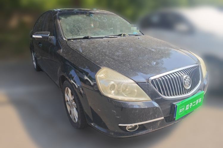 Used Buick Excelle 2011 1.6 LE-AT Front Right 45 Deg