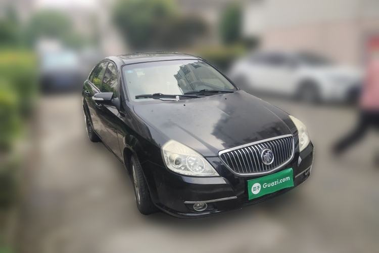 Used Buick Excelle 2011 1.6 LE-MT Front Right 45 Deg