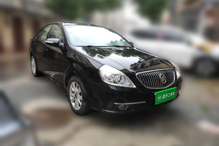 Used Buick Excelle 2011 1.6 LE-MT Front Right 45 Deg
