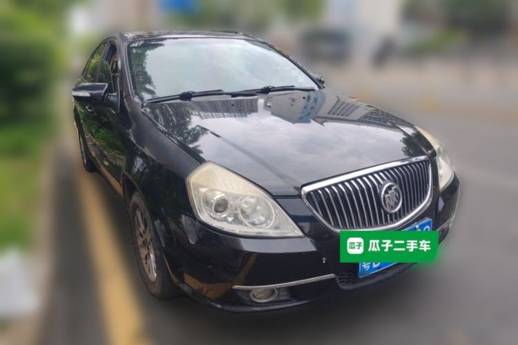Used Buick Excelle 2011 1.6 LX-MT Front Right 45 Deg