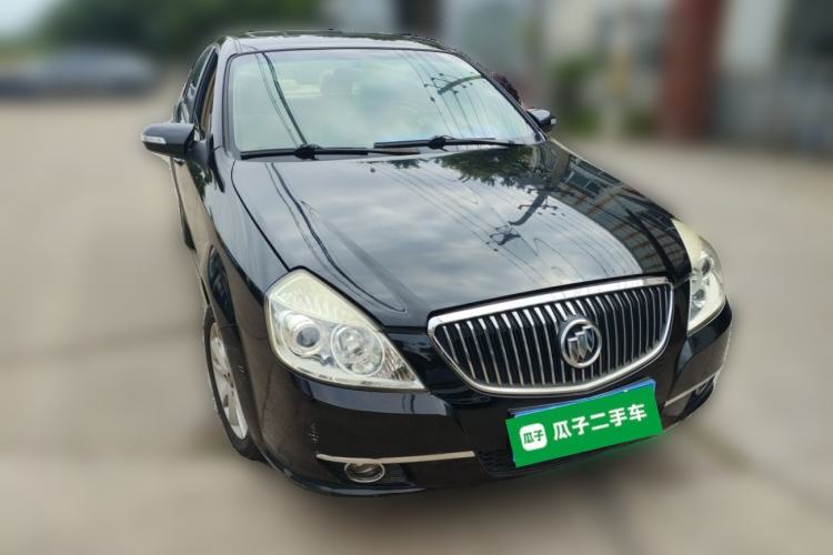 Used Buick Excelle 2011 1.6 LX-MT Front Right 45 Deg