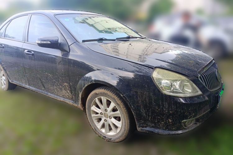 Used Buick Excelle 2011 1.6LX-AT Front Right 45 Deg