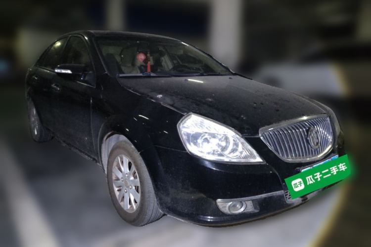 Used Buick Excelle 2011 1.6 LX-MT Front Right 45 Deg