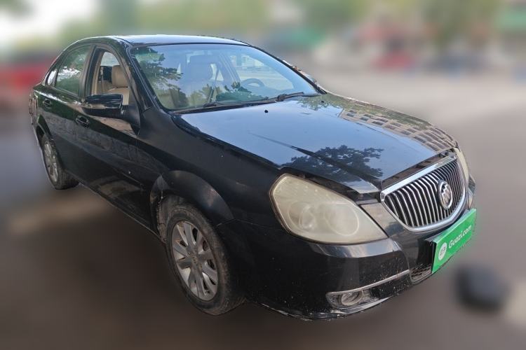 Used Buick Excelle 2011 1.6 LE-MT Front Right 45 Deg