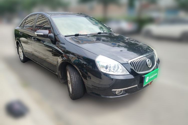 Used Buick Excelle 2011 1.6LX-AT Front Right 45 Deg