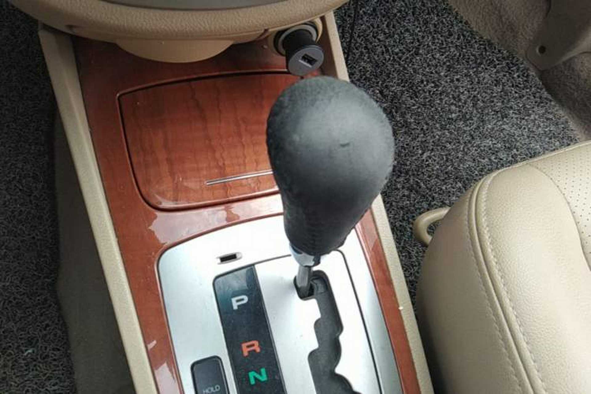 Used Buick Excelle 2011 1.6 LE-AT Gear Lever
