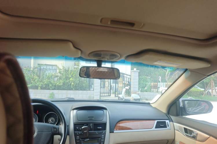 Used Buick Excelle 2011 1.6 LE-MT Headliner