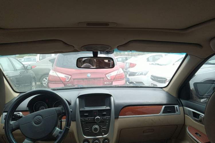Used Buick Excelle 2011 1.6 LE-AT Headliner