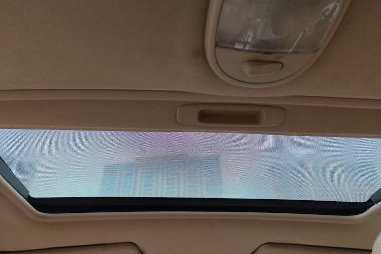 Used Buick Excelle 2011 1.6 LE-AT Headliner
