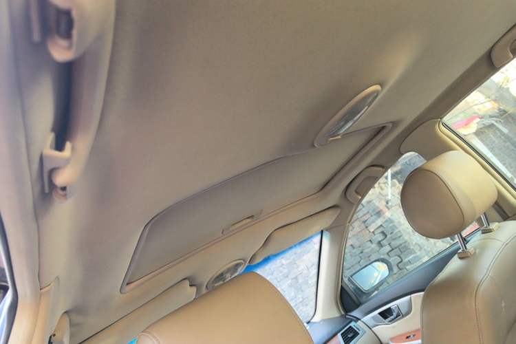 Used Buick Excelle 2011 1.6 LE-MT Headliner