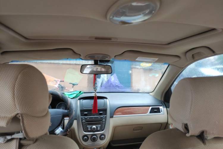 Used Buick Excelle 2011 1.6 LE-MT Headliner