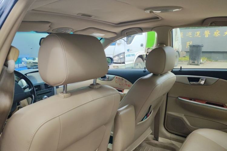 Used Buick Excelle 2011 1.6 LX-MT Headliner