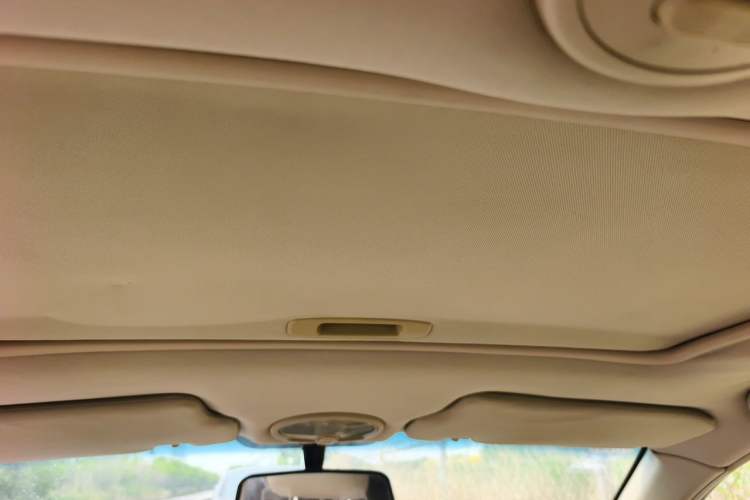 Used Buick Excelle 2011 1.6 LE-MT Headliner
