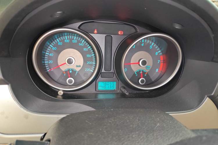 Used Buick Excelle 2011 1.6LX-AT Instrument Cluster
