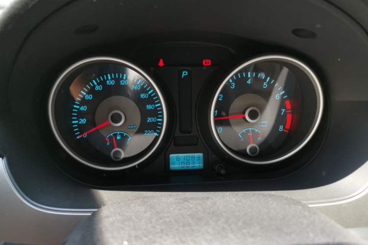 Used Buick Excelle 2011 1.6LX-AT Instrument Cluster