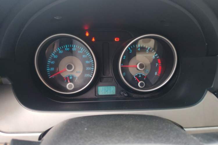 Used Buick Excelle 2011 1.6 LX-MT Instrument Cluster