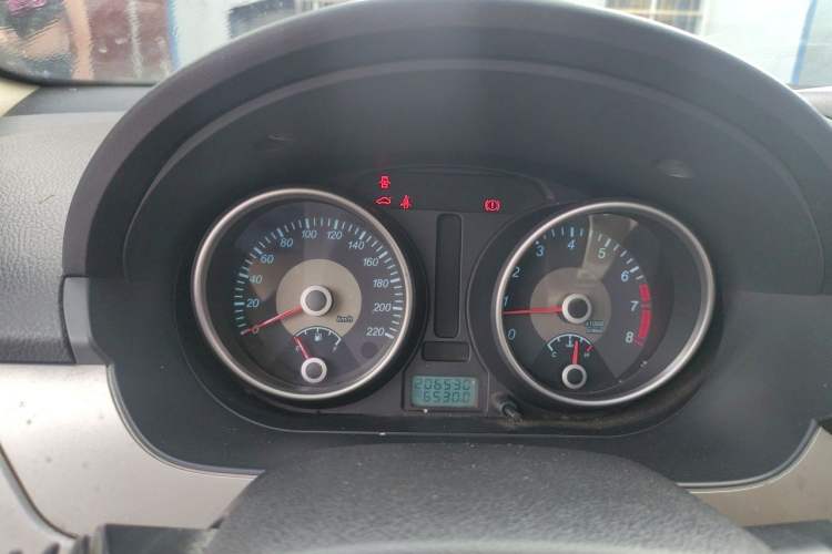 Used Buick Excelle 2011 1.6 LX-MT Instrument Cluster
