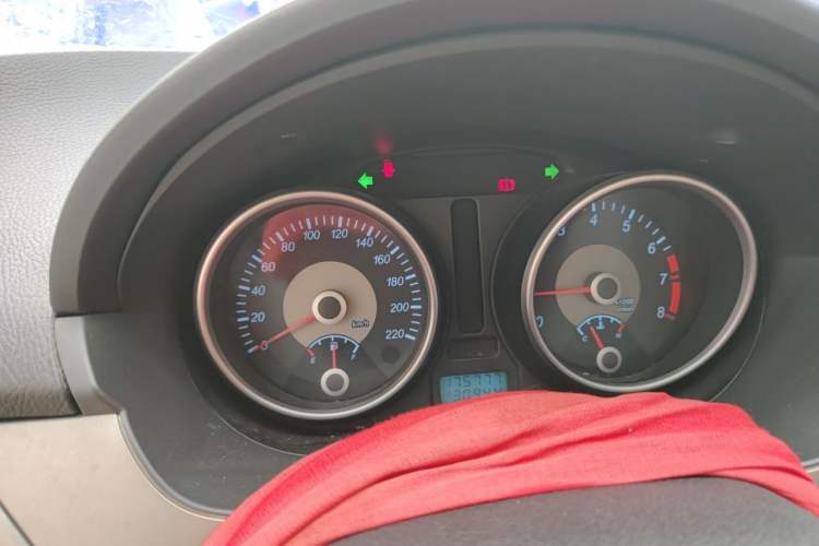 Used Buick Excelle 2011 1.6 LX-MT Instrument Cluster