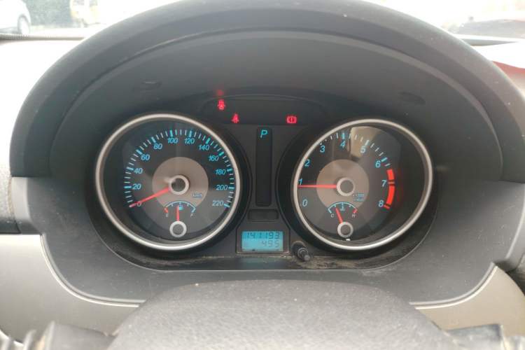 Used Buick Excelle 2011 1.6LX-AT Instrument Cluster