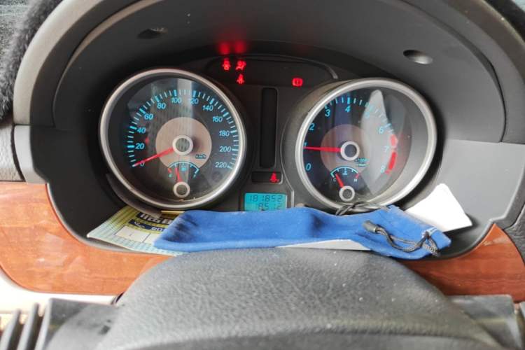 Used Buick Excelle 2011 1.6 LE-MT Instrument Cluster