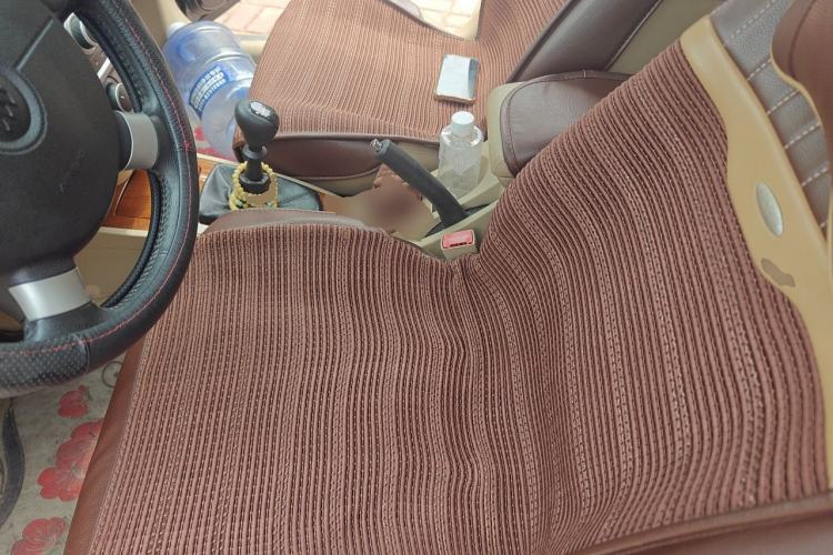 Used Buick Excelle 2011 1.6 LE-MT Left Front Seat