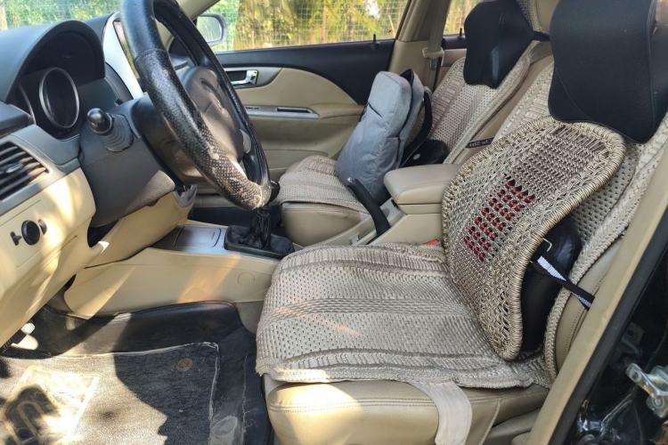 Used Buick Excelle 2011 1.6 LE-AT Left Front Seat