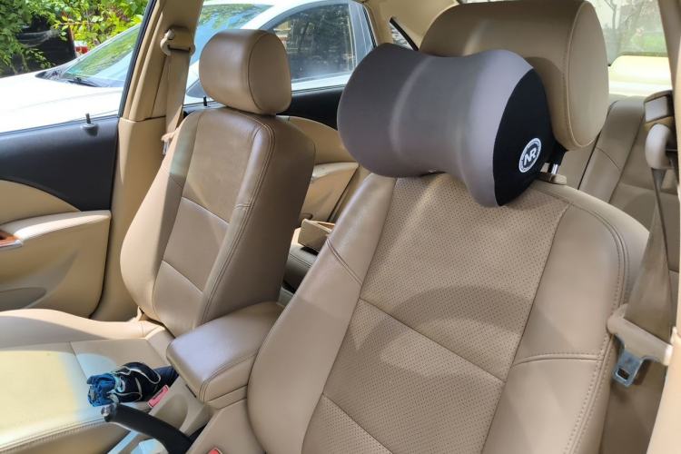 Used Buick Excelle 2011 1.6 LE-MT Left Front Seat