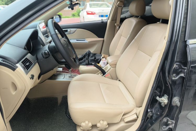 Used Buick Excelle 2011 1.6LX-AT Left Front Seat
