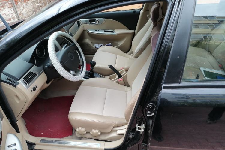 Used Buick Excelle 2011 1.6 LX-MT Left Front Seat
