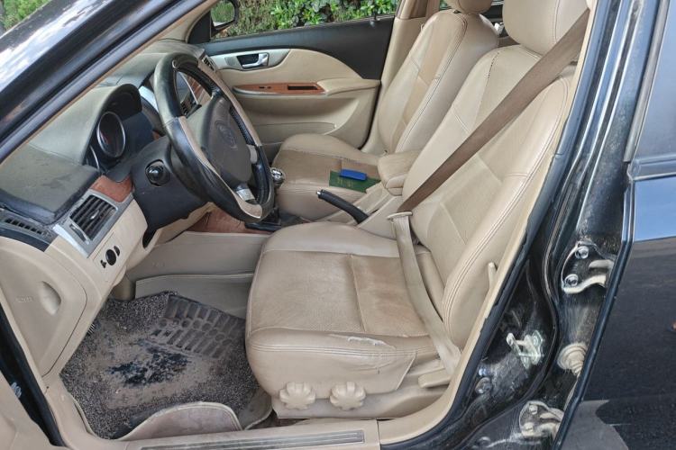 Used Buick Excelle 2011 1.6 LE-MT Left Front Seat