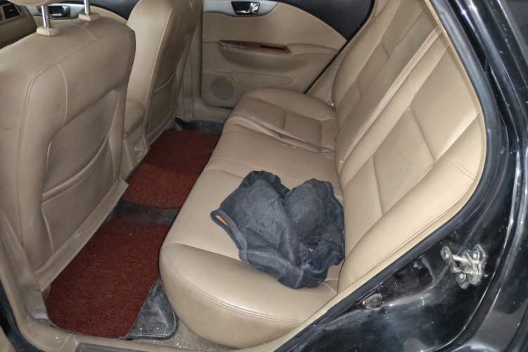 Used Buick Excelle 2011 1.6 LE-MT Left Rear Seat