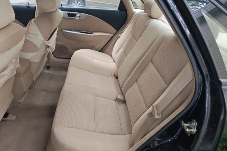 Used Buick Excelle 2011 1.6LX-AT Left Rear Seat